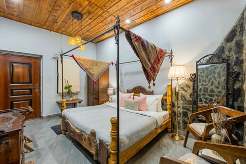 Zephyr Sierra | 2-BHK Hillside Villa With Common Pool, Gym & Restro – 2 bedroom villa in Mussoorie, Uttarakhand
