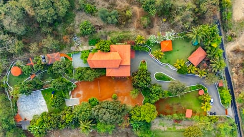 Valdivian Villa | 3-BHK with Verandah, Temple and Machan – 3 bedroom villa in Alibaug, Maharashtra
