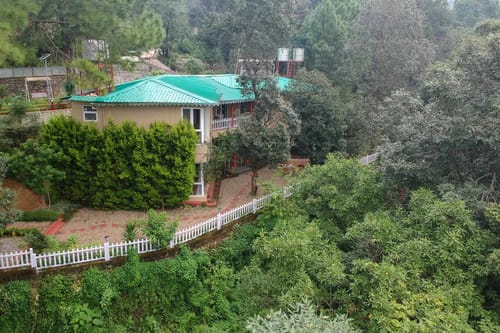 3 Rooms @ Mistletoe House – 3 bedroom villa in Bhimtal, Uttarakhand