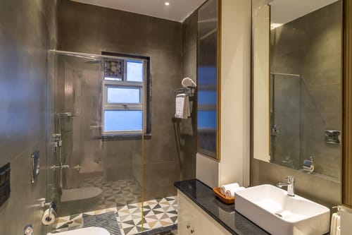 Barton Estate w/ Outdoor Pool - Manesar – 3 bedroom villa in Delhi-ncr, Delhi