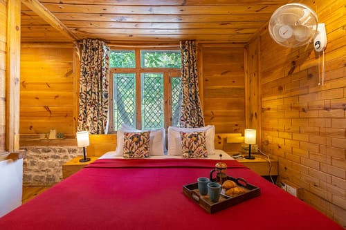 Mellow @ Breezy Banks – 2 bedroom villa in Tirthan Valley, Himachal Pradesh
