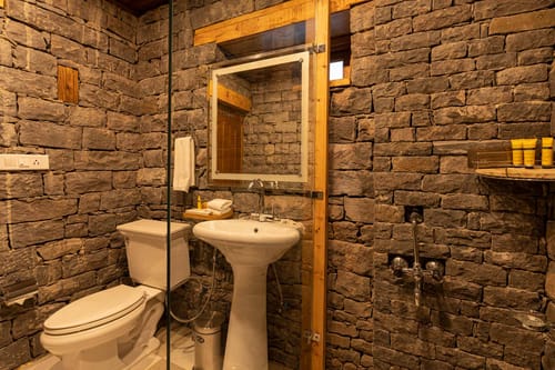 Mountain Mirage - Parwanoo – 4 bedroom villa in Kasauli, Himachal Pradesh