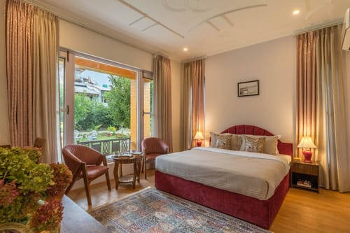 Emaarat Chalet – 10 bedroom villa in Srinagar, Jammu And kashmir