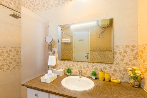 Daffodil | Pet-friendly 3-BHK Villa With Pvt Pool & Garden – 3 bedroom villa in Delhi-ncr, Delhi