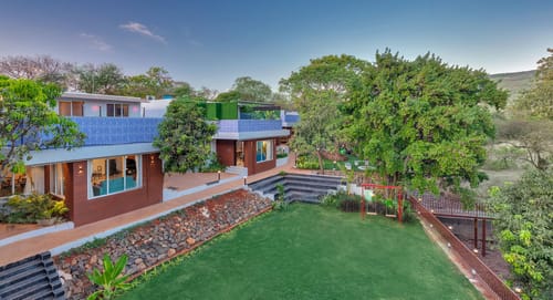 Playground : Entire Estate – 13 bedroom villa in Alibaug, Maharashtra