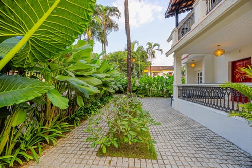 Casa Boa Vida | Luxe 4-BHK Villa Near Candolim Beach With Private Pool, Terrace & Bar – 4 bedroom villa in North Goa, Goa
