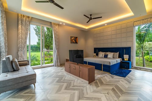 Serenity Farms w/ Pool – 5 bedroom villa in Delhi-ncr, Haryana