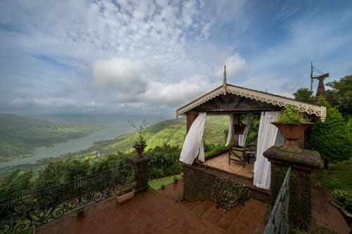 Cowboy Castle – 7 bedroom villa in Panchgani, Maharashtra