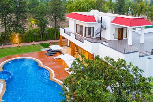 Sanisa Farm | 3-BHK Farmhouse With Private Pool, Game Zone & Lush Garden – 3 bedroom villa in Delhi-ncr, Haryana