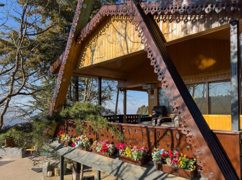 Chalet Rushli - Kanatal – 7 bedroom villa in Mussoorie, Uttarakhand