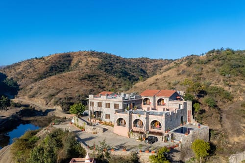 Waterstone @Saket Loak by the Lake – 8 bedroom villa in Udaipur, Rajasthan