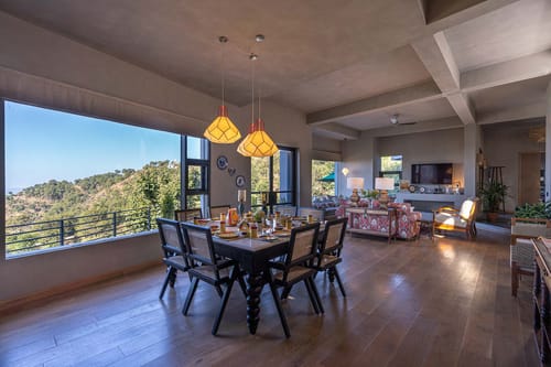 Sukh @ Nivriti W/ Heated Outdoor Pool – 3 bedroom villa in Kasauli, Himachal Pradesh