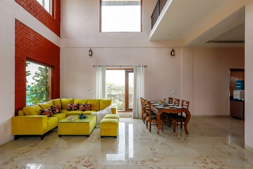 Anantara | 3-BHK | Pet-Friendly Farmstay With Private Pool | Camel Rides & more  – 3 bedroom villa in Neemrana, Rajasthan