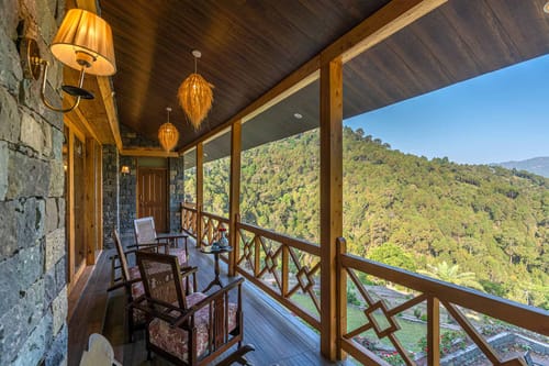 Mountain Mirage - Parwanoo – 4 bedroom villa in Kasauli, Himachal Pradesh