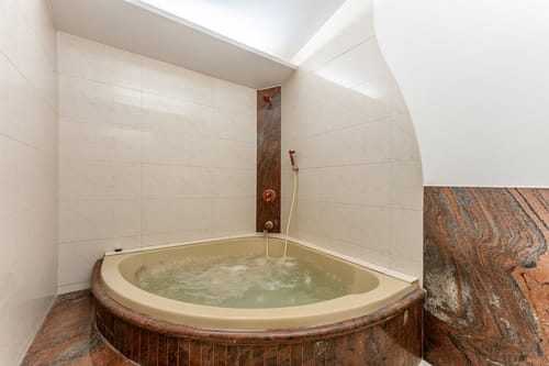 The SoraGlen – 5 bedroom villa in Lonavala, Maharashtra