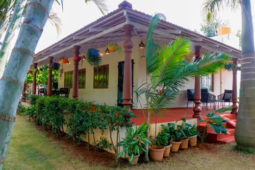 Eco Serenity | Pet-friendly Charming 2-BHK Villa With Lush Garden, Private Pool & Open Dining | Close to Nandi Hills – 2 bedroom villa in Bengaluru, Karnataka