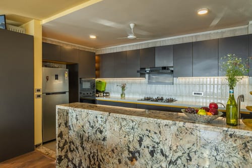 Thelma & Louise  W/ Outdoor Jacuzzi – 6 bedroom villa in Kasauli, Himachal Pradesh