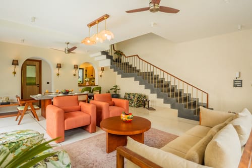 BellaVie | 3-BHK Villa With Private Pool & TV Lounge Area In A Gated Complex – 3 bedroom villa in North Goa, Goa
