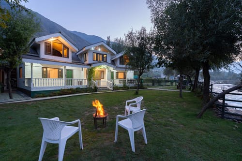 Water's Edge – 3 bedroom villa in Sonmarg, Jammu And kashmir