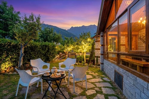 Maple @ Lost in the Alps – 3 bedroom villa in Manali, Himachal Pradesh