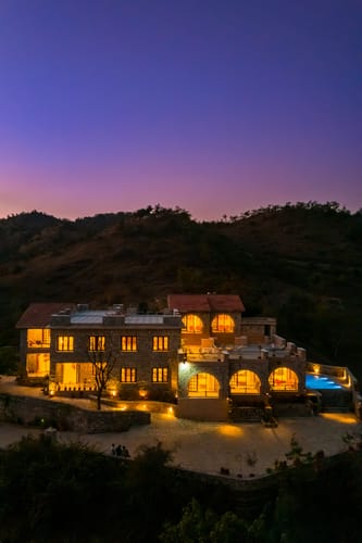 Waterstone @Saket Loak by the Lake – 8 bedroom villa in Udaipur, Rajasthan