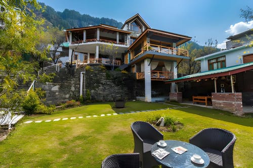 6 Rooms @ Tulip Terraces – 6 bedroom villa in Manali, Himachal Pradesh