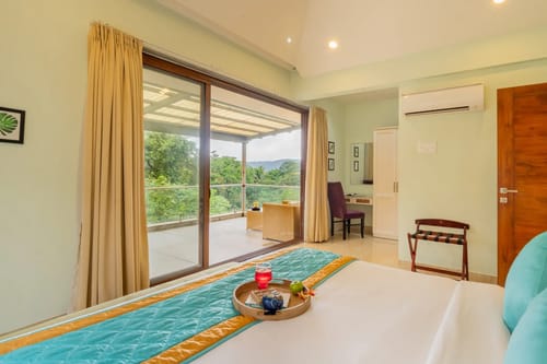 Villa Anasa | 4-BHK | Pvt Pool | Garden | Outdoor Sitting Area – 4 bedroom villa in North Goa, Goa