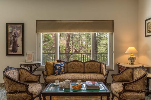 Pineview @ Albert Estate – 3 bedroom villa in Mussoorie, Uttarakhand