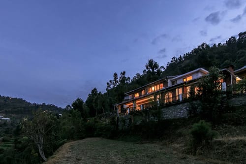 3 Rooms @ The Verandah – 3 bedroom villa in Bhimtal, Uttarakhand