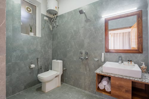 Ilaka Stone House – 5 bedroom villa in Dharamshala, Himachal Pradesh