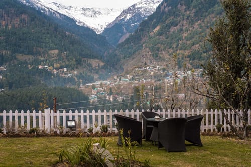 6 Rooms @ Tulip Terraces – 6 bedroom villa in Manali, Himachal Pradesh