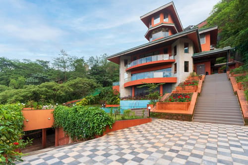 Airhill – 4 bedroom villa in Lonavala, Maharashtra