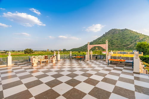 Badshah Farmstay – 3 bedroom villa in Jaipur, Rajasthan