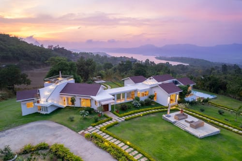 Bean & Blanc – 5 bedroom villa in Lonavala, Maharashtra