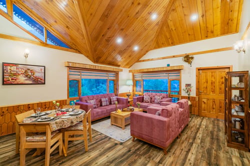 Amritalaya - Raison – 6 bedroom villa in Manali, Himachal Pradesh