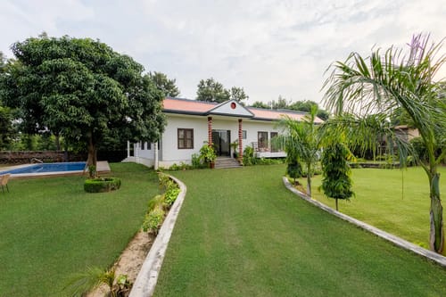 Ashirwad Farms | Pet-friendly 5-BHK Retreat With Private Pool & Garden – 5 bedroom villa in Delhi-ncr, Haryana
