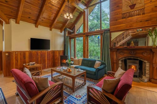 Retreat Cottages – 6 bedroom villa in Manali, Himachal Pradesh