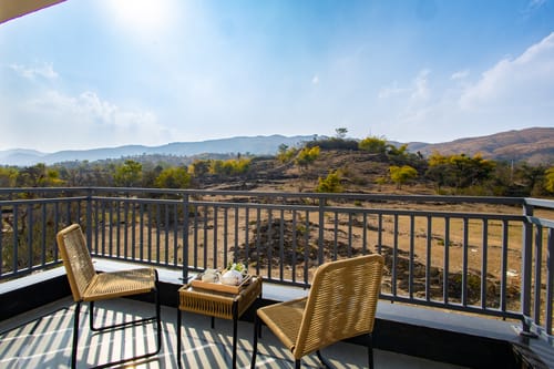 Godan Terra Estate | 10-BHK Riverside Retreat with Pool, Garden, Elevated Gazebo in Nature & Mountain Views – 10 bedroom villa in Udaipur, Rajasthan