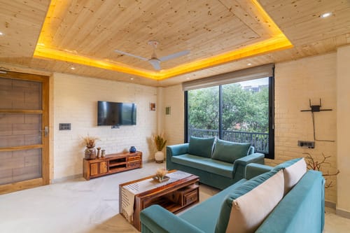 Petal Perch – 6 bedroom villa in Kasauli, Himachal Pradesh