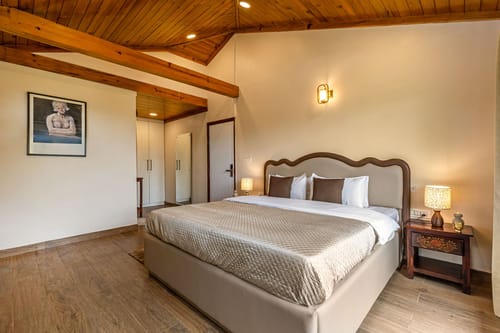 Peace @ Cujo’s Haus – 2 bedroom villa in Mukteshwar, Uttarakhand
