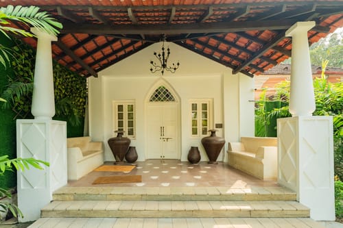 Maison 10 | Luxe 4-BHK Villa With Pvt Pool, Garden & Portuguese Charm – 4 bedroom villa in North Goa, Goa