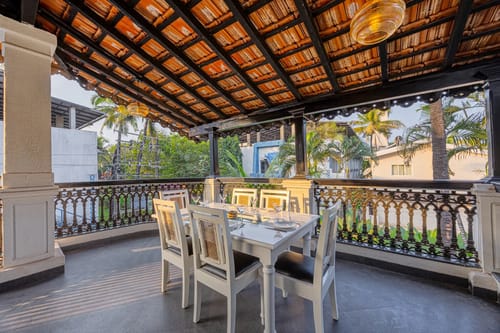 Casa Boa Vida | Luxe 4-BHK Villa Near Candolim Beach With Private Pool, Terrace & Bar – 4 bedroom villa in North Goa, Goa