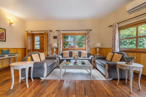 The Anchorage – 2 bedroom villa in Kasauli, Himachal Pradesh