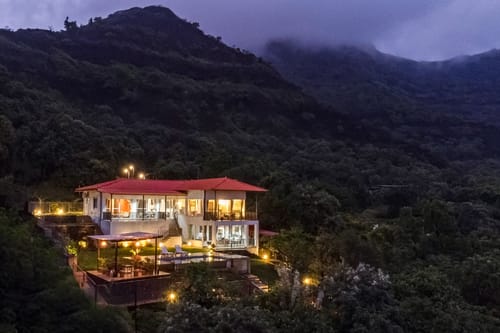 Waterfront Villa – 3 bedroom villa in Pune, Maharashtra