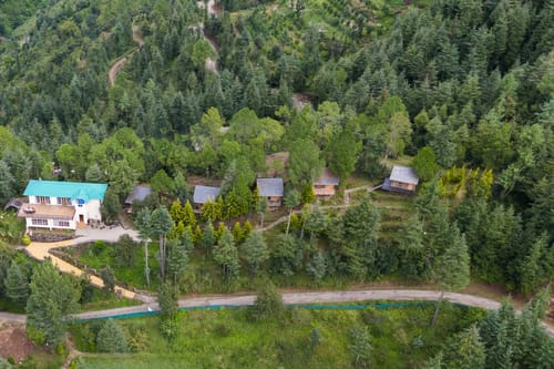 Cosy Cottages @ Nirvana Dhar – 5 bedroom villa in Rajgarh, Himachal Pradesh
