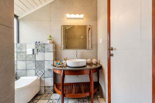 Solace @ Cujo’s Haus – 2 bedroom villa in Mukteshwar, Uttarakhand