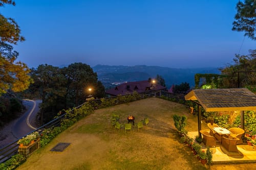 Floradale w/ Jacuzzi & Wood-Fire Pizza – 5 bedroom villa in Kasauli, Himachal Pradesh