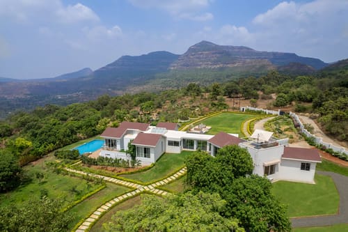 Bean & Blanc – 5 bedroom villa in Lonavala, Maharashtra