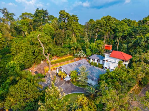 The Haven - Grandeur – 4 bedroom villa in Coorg, Karnataka