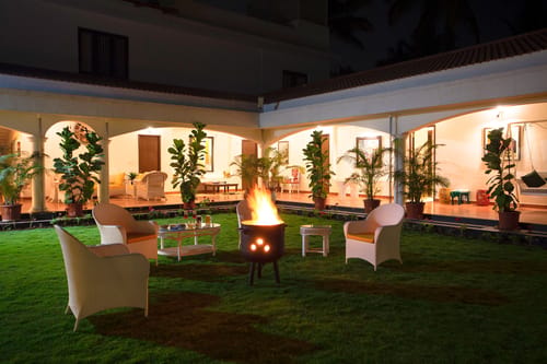 Mist @ Silver Oak Farm – 4 bedroom villa in Bangalore, Karnataka